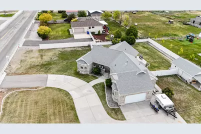971 N 2300 W, Tremonton, UT 84337 - Photo 18