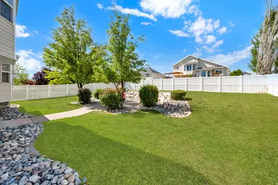 79 E 1720 N, Layton, UT 84041 - Photo 28
