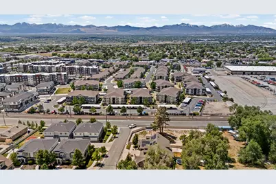 8248 S Resaca Dr #J10, Sandy, UT 84070 - Photo 38
