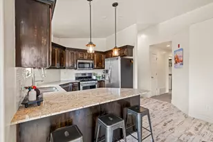 8248 S Resaca Dr, Sandy, UT 84070 - Photo 6