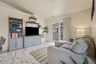 8248 S Resaca Dr, Sandy, UT 84070 - Photo 8