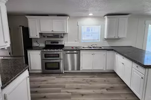 7107 W Arabian Way S, West Valley, UT 84128 - Photo 4