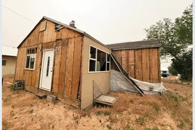 136 W Whitmore Dr, East Carbon, UT 84520 - Photo 4