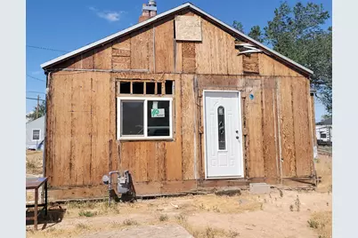 136 W Whitmore Dr, East Carbon, UT 84520 - Photo 2