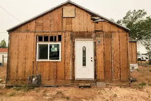 136 W Whitmore Dr, East Carbon, UT 84520 - Photo 2