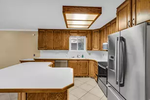 11538 S High Mountain Dr, Sandy, UT 84092 - Photo 14