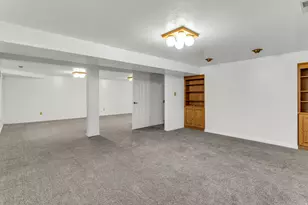 11538 S High Mountain Dr, Sandy, UT 84092 - Photo 28