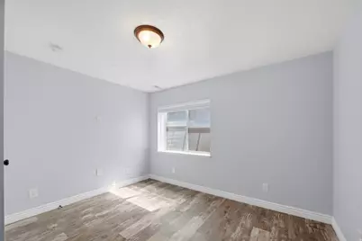 1092 S Cinnamon Ridge Dr, Provo, UT 84606 - Photo 38