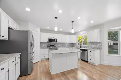 1092 S Cinnamon Ridge Dr, Provo, UT 84606 - Photo 18