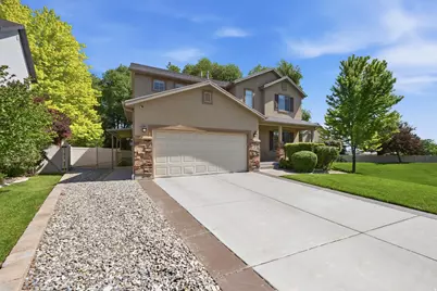 1092 S Cinnamon Ridge Dr, Provo, UT 84606 - Photo 4