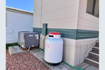 1150 W Red Hills Pkwy #16, Washington, UT 84780 - Photo 16