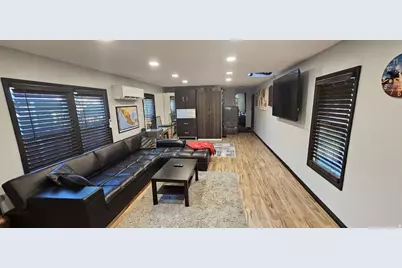 248 E Crescentwood, Sandy, UT 84070 - Photo 4