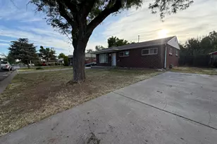 3327 S Maple Way W, West Valley, UT 84119 - Photo 4