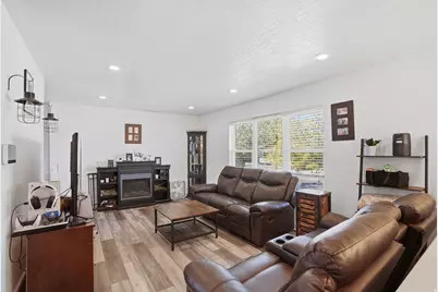 7339 W Zana Ln S, Magna, UT 84044 - Photo 4