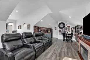 563 E Pebble Creek Dr, South Weber, UT 84405 - Photo 20