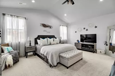 563 E Pebble Creek Dr, South Weber, UT 84405 - Photo 10