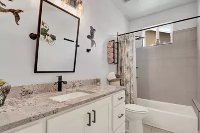 563 E Pebble Creek Dr, South Weber, UT 84405 - Photo 14