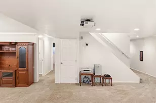 6102 S Clara Dr, Taylorsville, UT 84129 - Photo 28