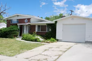 265 S Broadway E, Tooele, UT 84074 - Photo 2