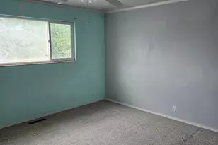 265 S Broadway E, Tooele, UT 84074 - Photo 12