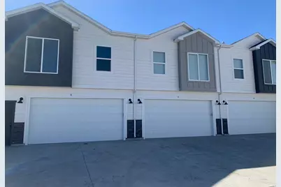 150 W Seasons Ln #5, Garden City, UT 84028 - Photo 4