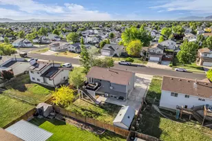 3815 W 5700 S, Roy, UT 84067 - Photo 32