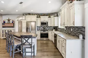10195 W 11600 N, Bothwell, UT 84337 - Photo 12