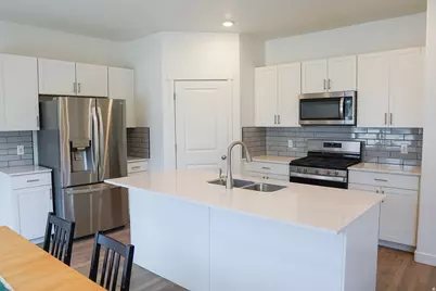 1148 E Ballast Ln #30, Saratoga Springs, UT 84045 - Photo 8