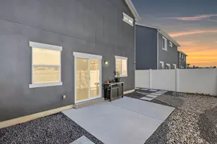 3881 S 2990 W, West Haven, UT 84401 - Photo 28