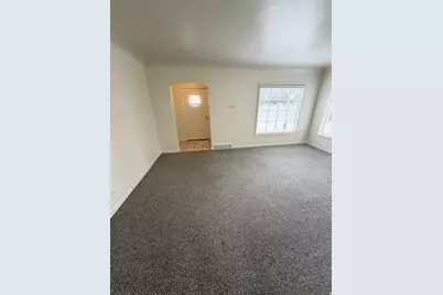 4910 S 900 E, Murray, UT 84117 - Photo 8