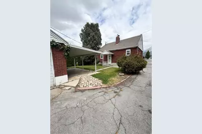 4910 S 900 E, Murray, UT 84117 - Photo 2