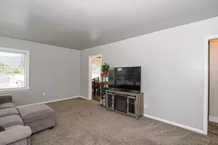 1270 E Driggs Ave, Salt Lake City, UT 84106 - Photo 6