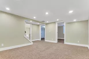 2483 E Elm Ave, Salt Lake City, UT 84109 - Photo 18