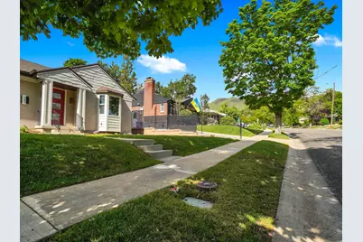 2483 E Elm Ave, Salt Lake City, UT 84109 - Photo 2