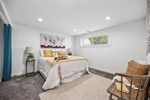 9662 S 520 E, Sandy, UT 84070 - Photo 8