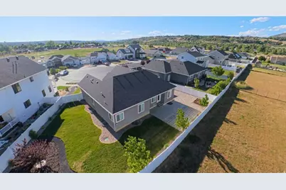 7312 S Harolds Way, South Weber, UT 84405 - Photo 14