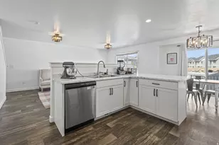 5186 W Koppers Ln, Herriman, UT 84096 - Photo 12