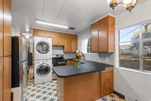 1066 35th St, Ogden, UT 84403 - Photo 10