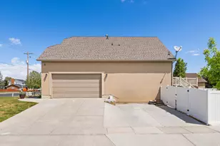 2543 S 2000 W, Syracuse, UT 84075 - Photo 44
