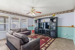 1975 W Sir Andrew Way N, Salt Lake City, UT 84116 - Photo 8