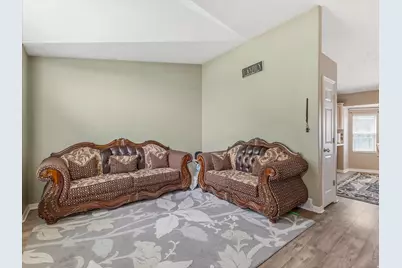 1975 W Sir Andrew Way N, Salt Lake City, UT 84116 - Photo 4