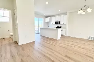 1650 N Main St, Layton, UT 84041 - Photo 6