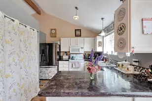 9127 S 1500 W, West Jordan, UT 84088 - Photo 6