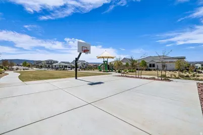 674 W Green Dr, Saint George, UT 84790 - Photo 40