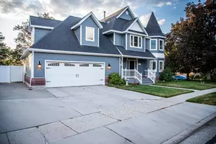 8862 S Cheshire Dr, Sandy, UT 84093 - Photo 4