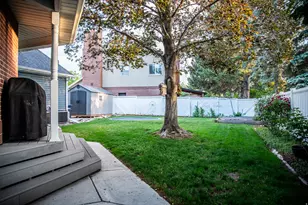 8862 S Cheshire Dr, Sandy, UT 84093 - Photo 10