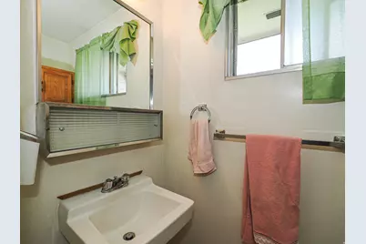 12366 S Mountain View Dr W, Riverton, UT 84065 - Photo 48