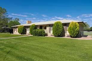 12366 S Mountain View Dr W, Riverton, UT 84065 - Photo 2