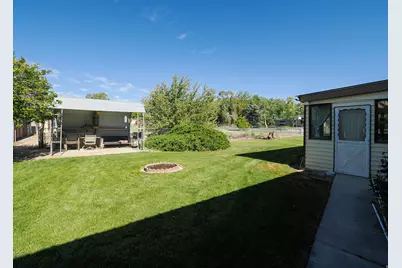 12366 S Mountain View Dr W, Riverton, UT 84065 - Photo 6