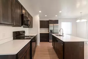 1745 S Freestone Blvd, Santaquin, UT 84655 - Photo 8